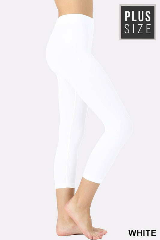 PLUS SIZE Seamless Capri Leggings: White-136358 / OS