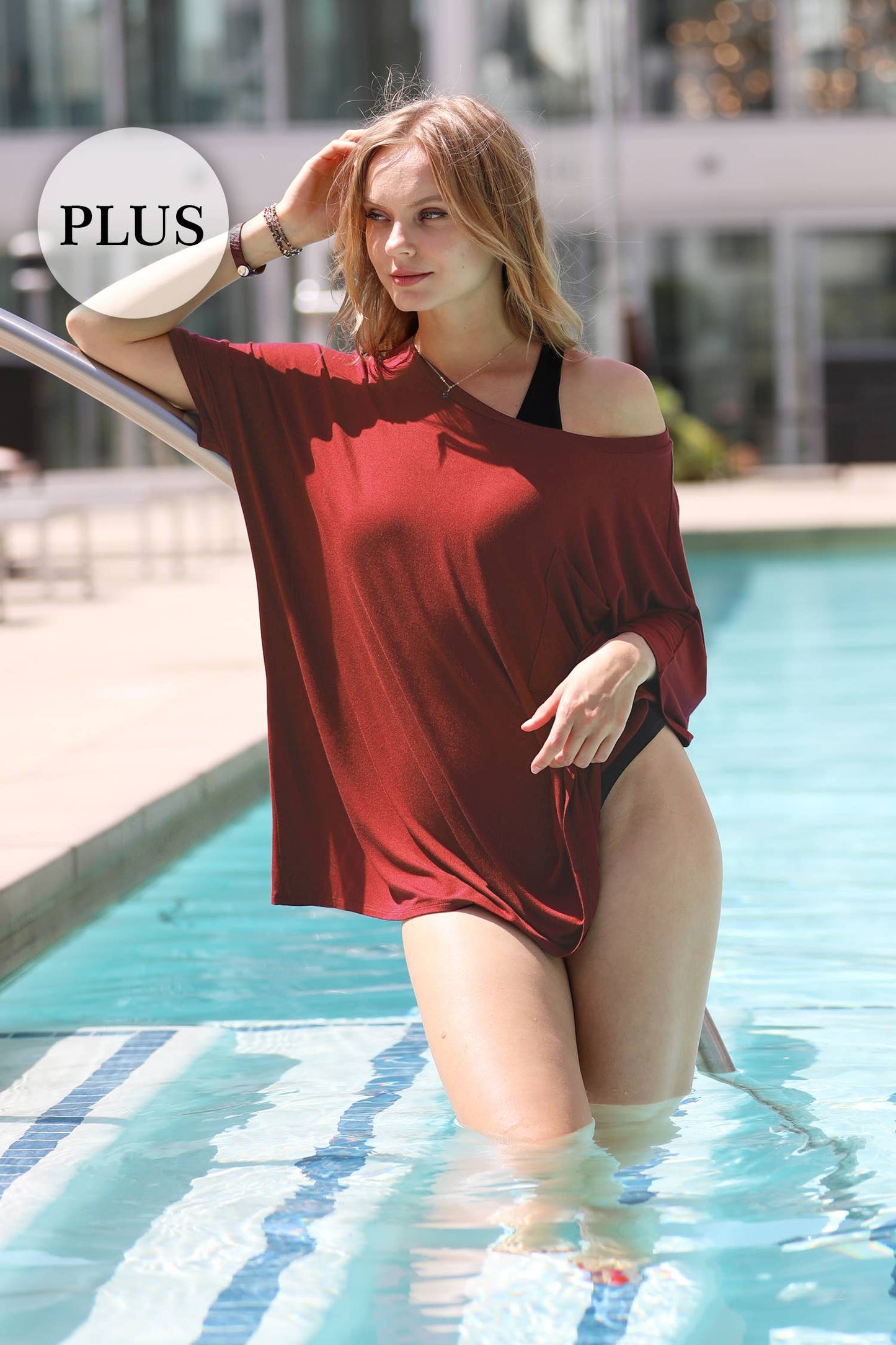 PLUS SIZE LUXE RAYON OVERSIZED ROUND NECK FRONT POCKET T: LTOLIVE-137364 / 1X