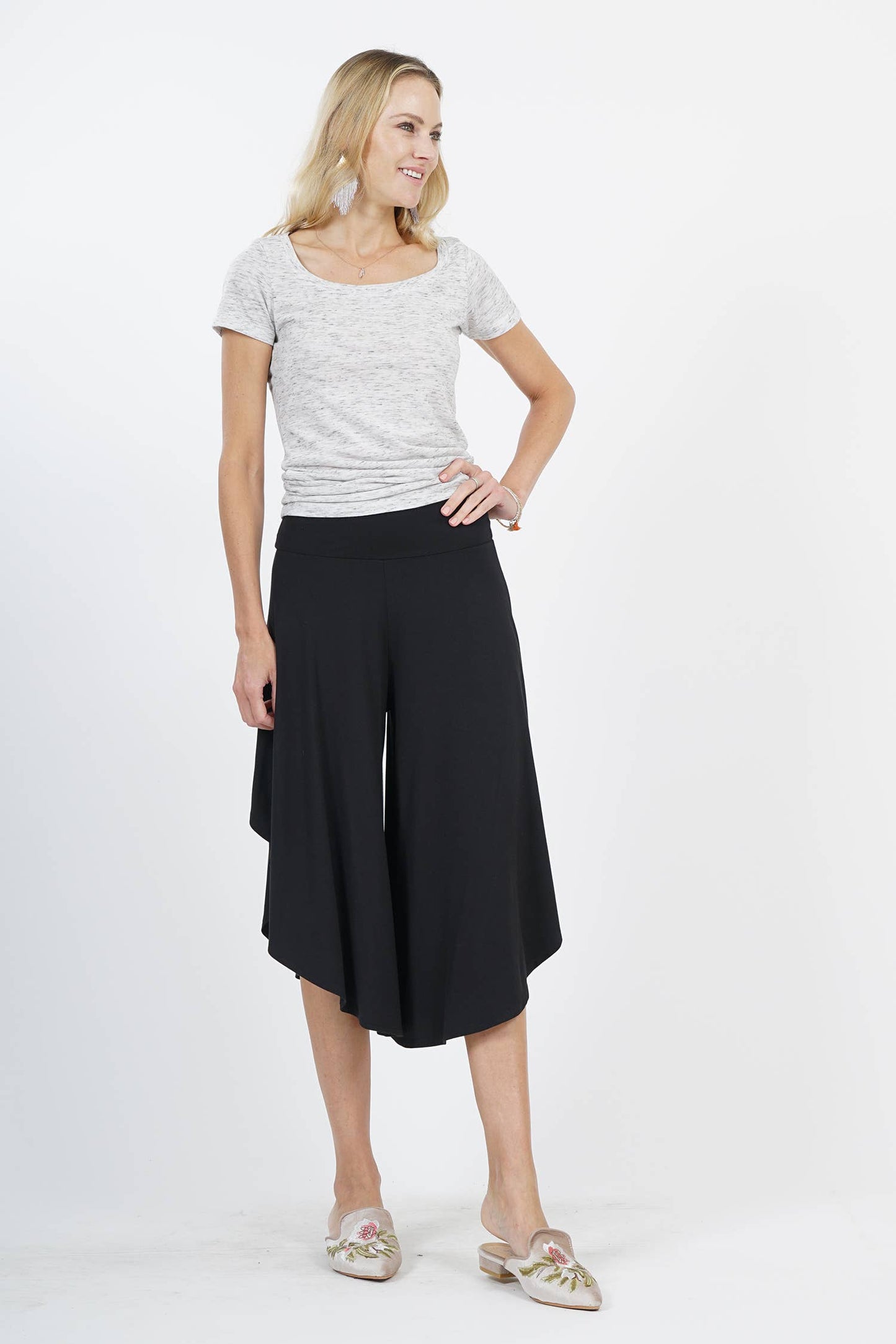 Draping layer foldover pants: BLACK-47134 / XL