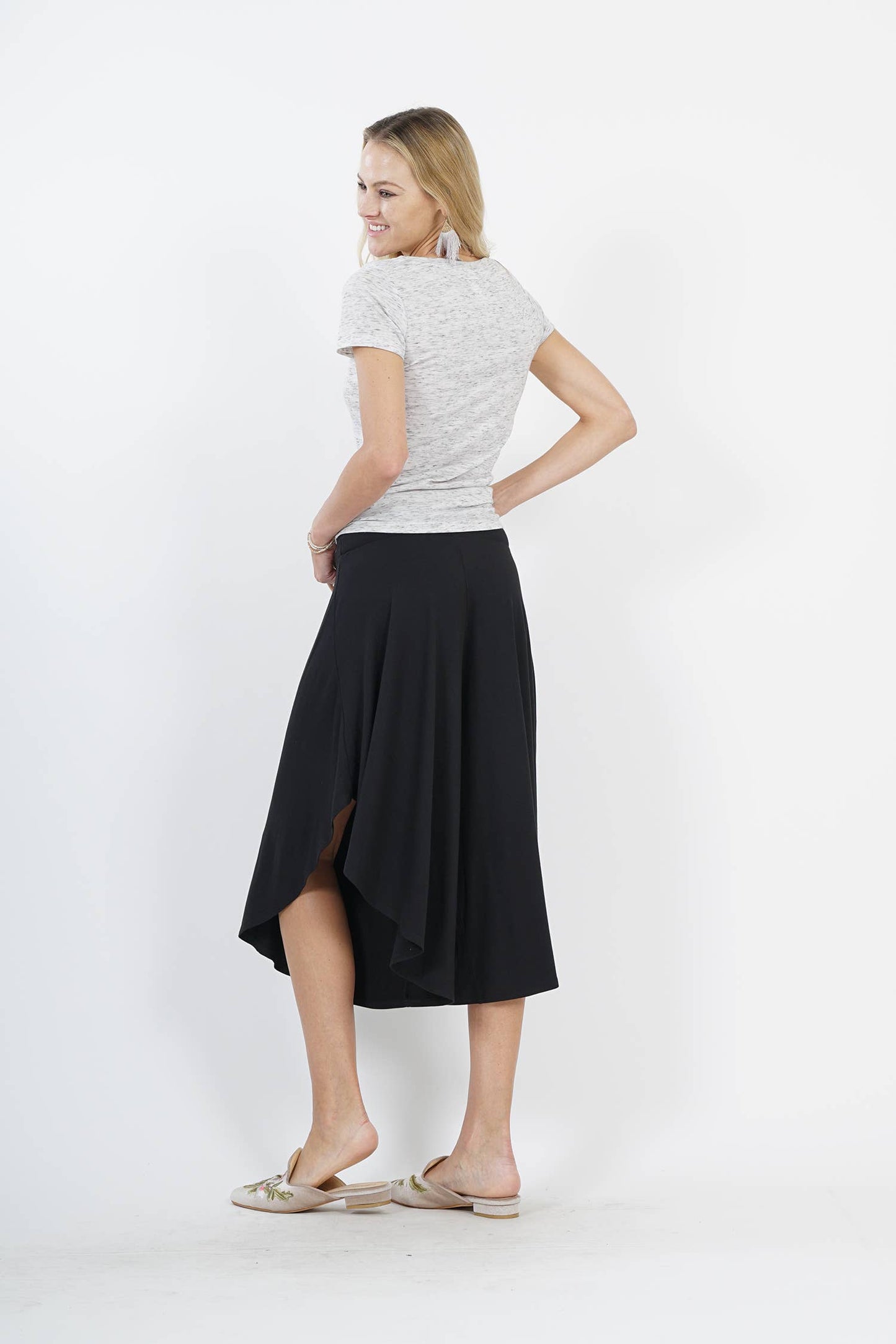 Draping layer foldover pants: BLACK-47134 / XL