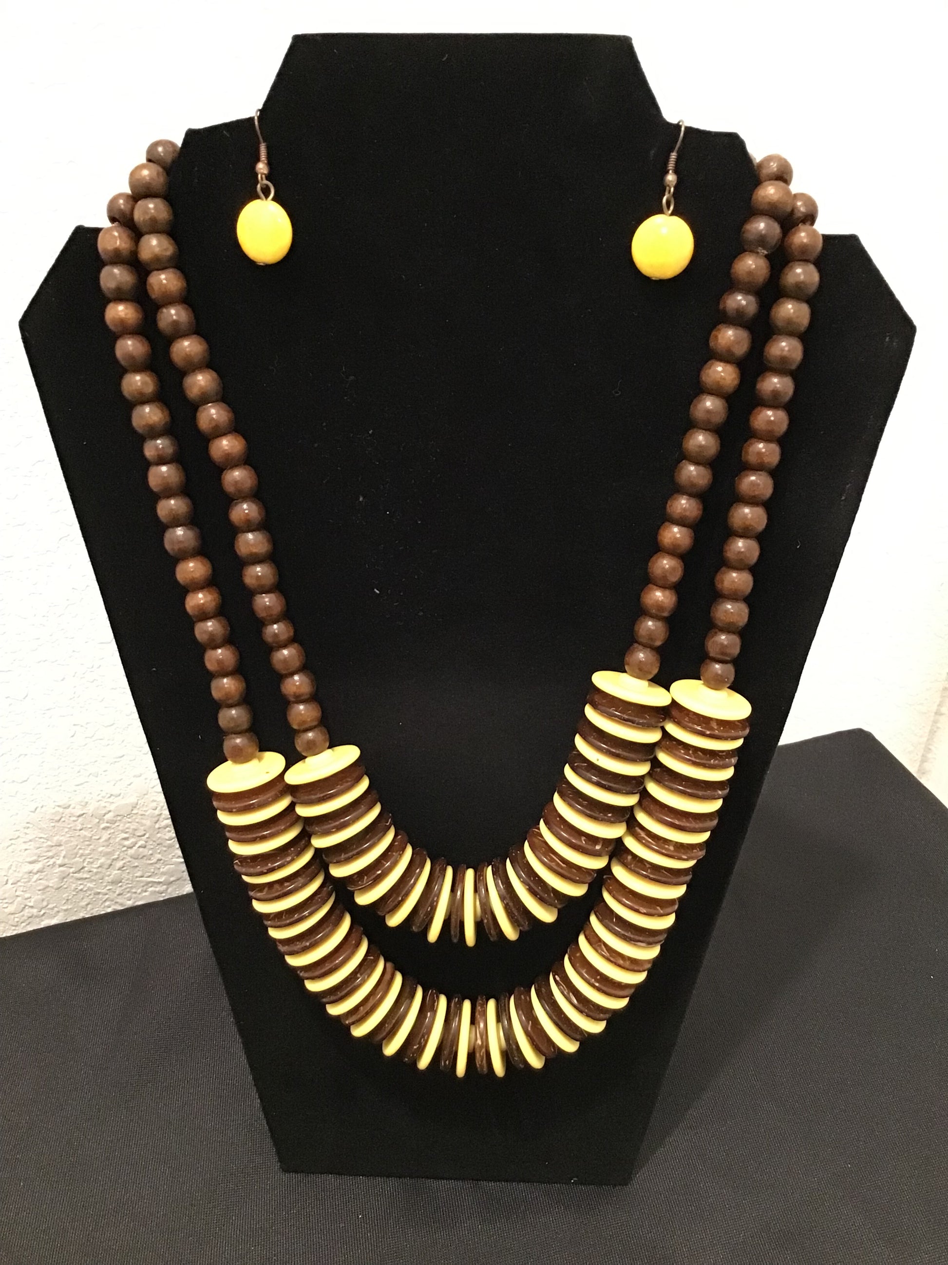 Brown &Yellow Necklace Set