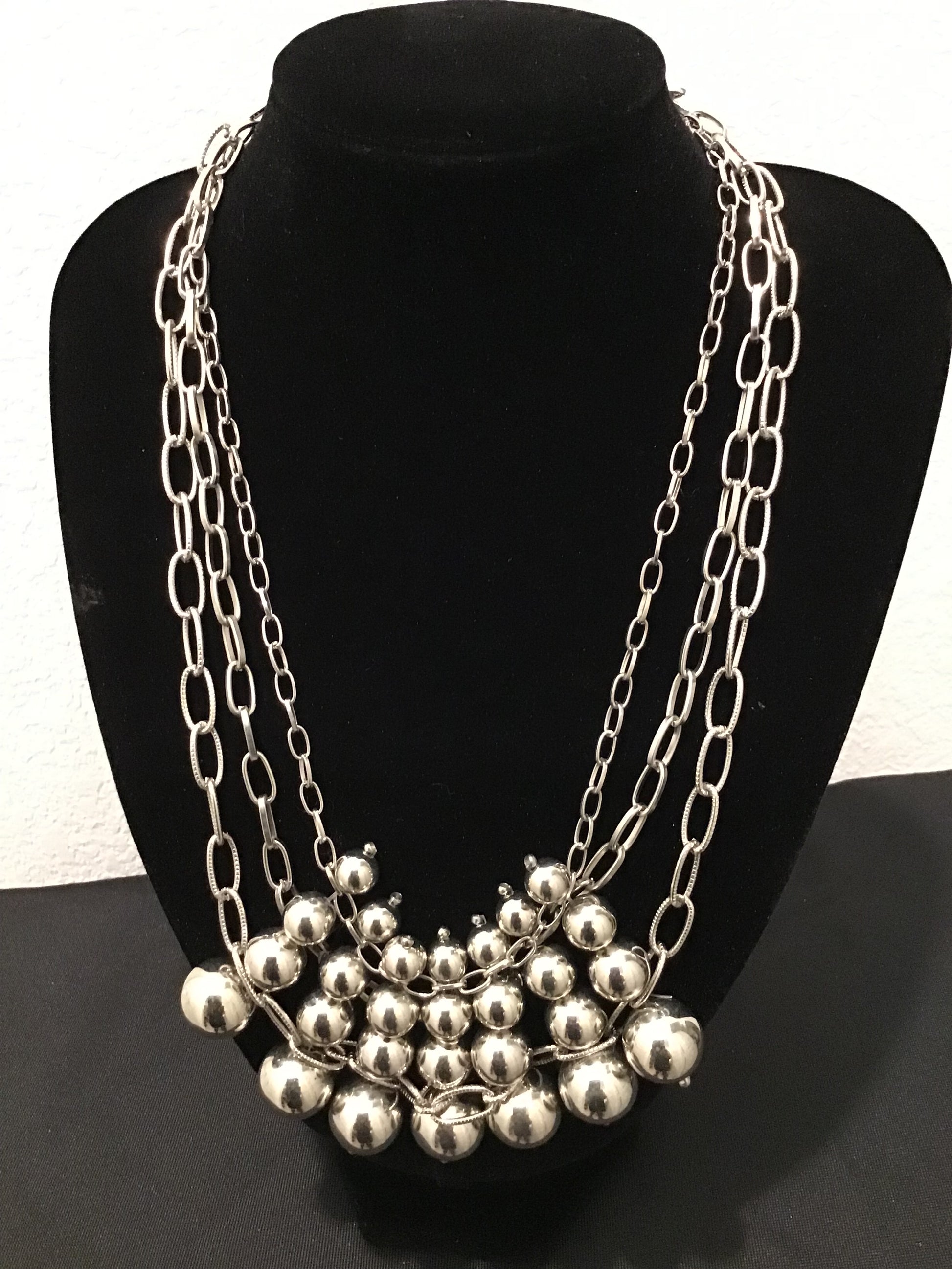 Silver ball layered necklace