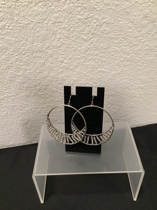 Silver round loop earrings